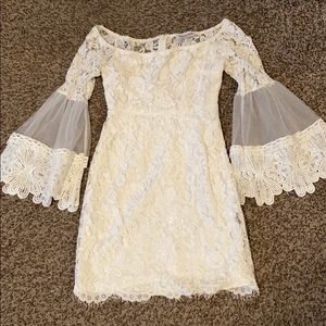 White lace off the shoulder tight dress